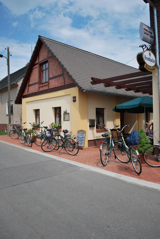 Gasthof Zum Slawen Vetschau Bagian luar foto