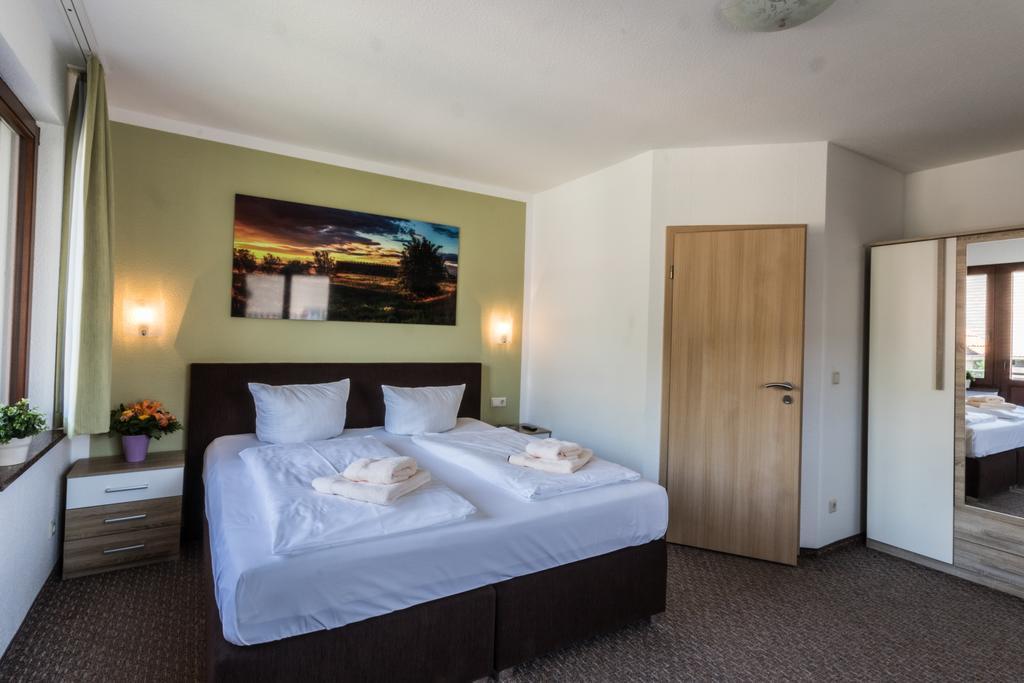 Gasthof Zum Slawen Vetschau Bagian luar foto