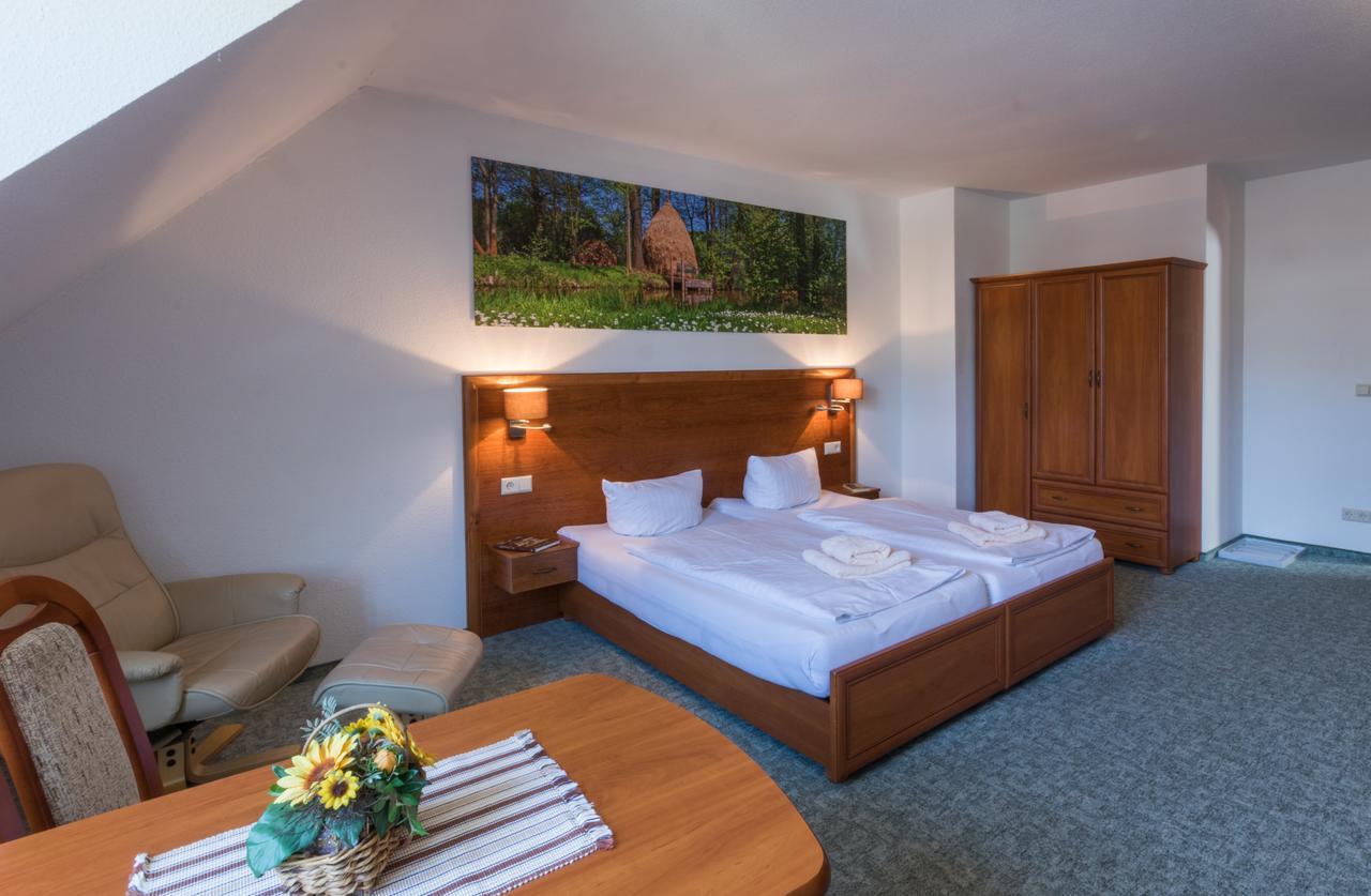 Gasthof Zum Slawen Vetschau Bagian luar foto