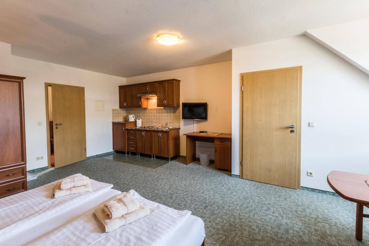 Gasthof Zum Slawen Vetschau Bagian luar foto